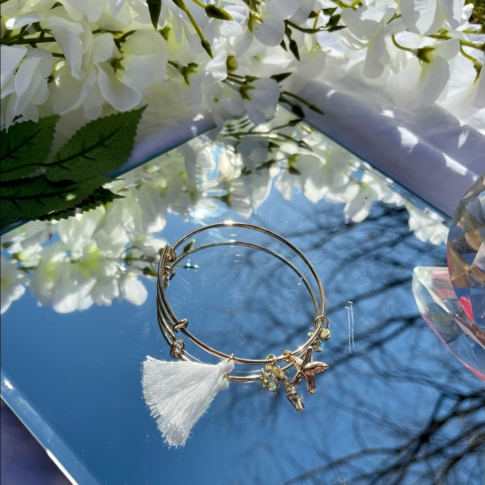 Custom Starfish Dangle Bracelet! - image 1